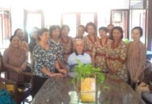 Umat dari Magetan Mengunjungi Romo Catini, CM