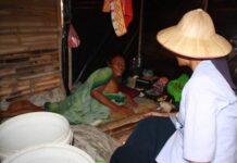 KESETIAKAWANAN DENGAN ORANG MISKIN